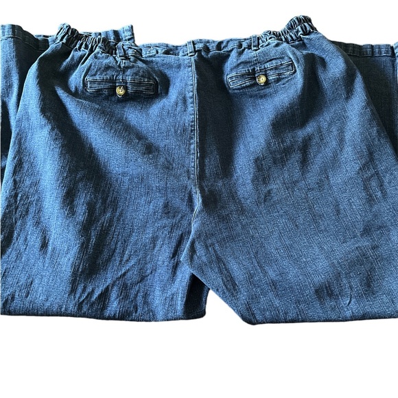 White Stag Plus Size  Cropped Jeans- Size 24W - Picture 4 of 7